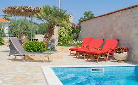 Apartments Solta
